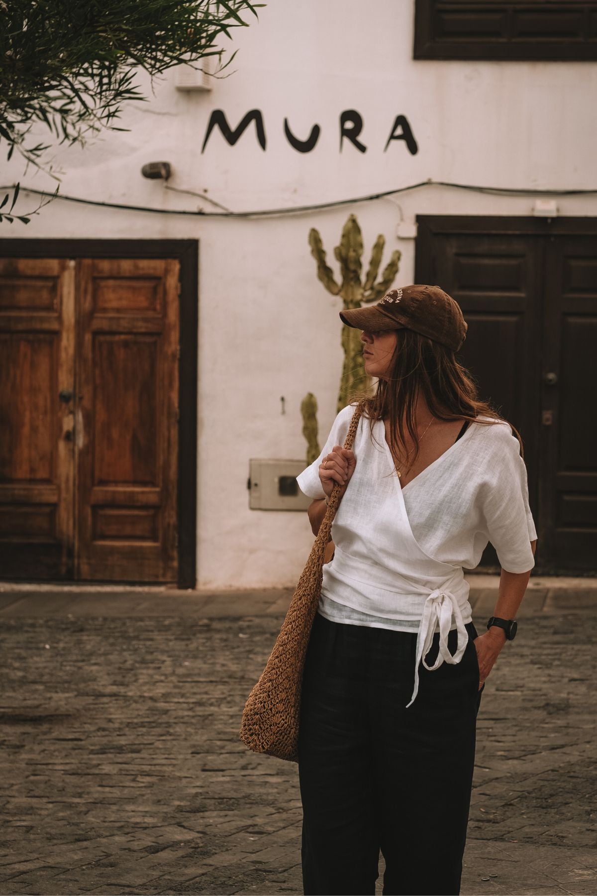 Outfit by Michaela Krajanová | Wrap top & linen pants