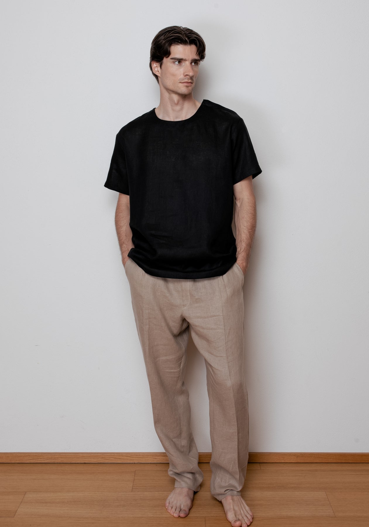 Męska regularna lniana koszulka T-shirt - Black