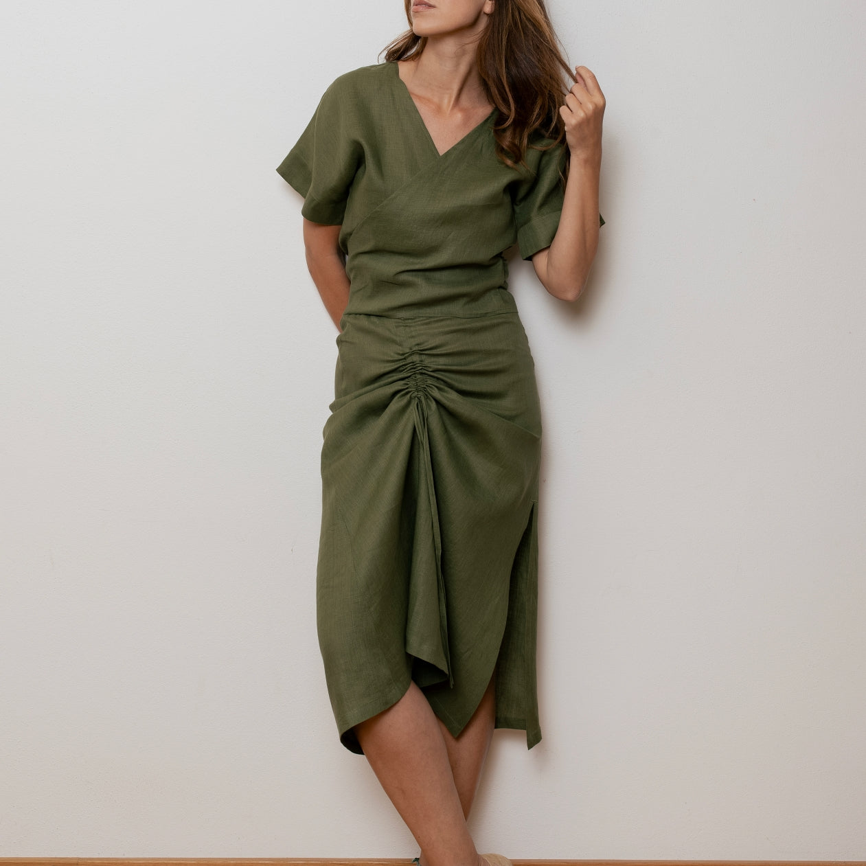 Dámská lněná sukně - regular fit