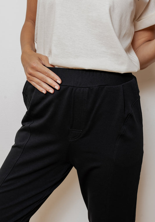Women sweatpants organic cotton Black - loose fit