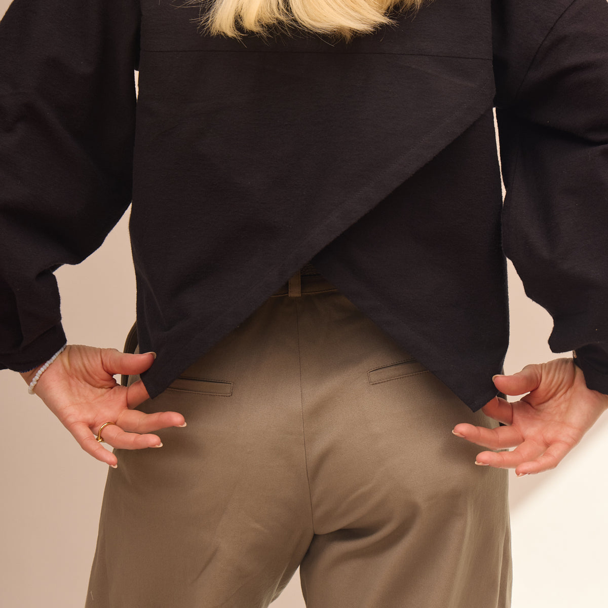 Dámská flanelová košile V crop - oversized