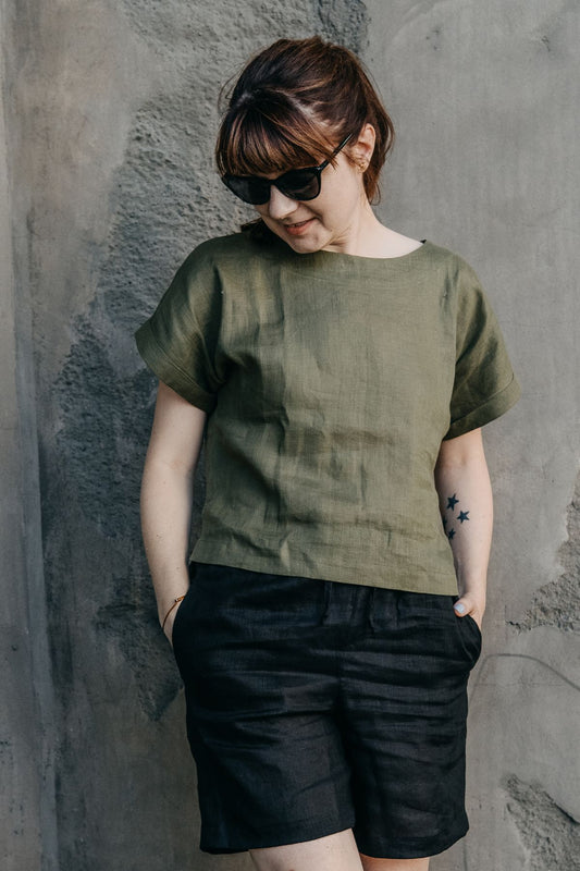 Outfit by Kristýna Hadačová | Linen top & shorts