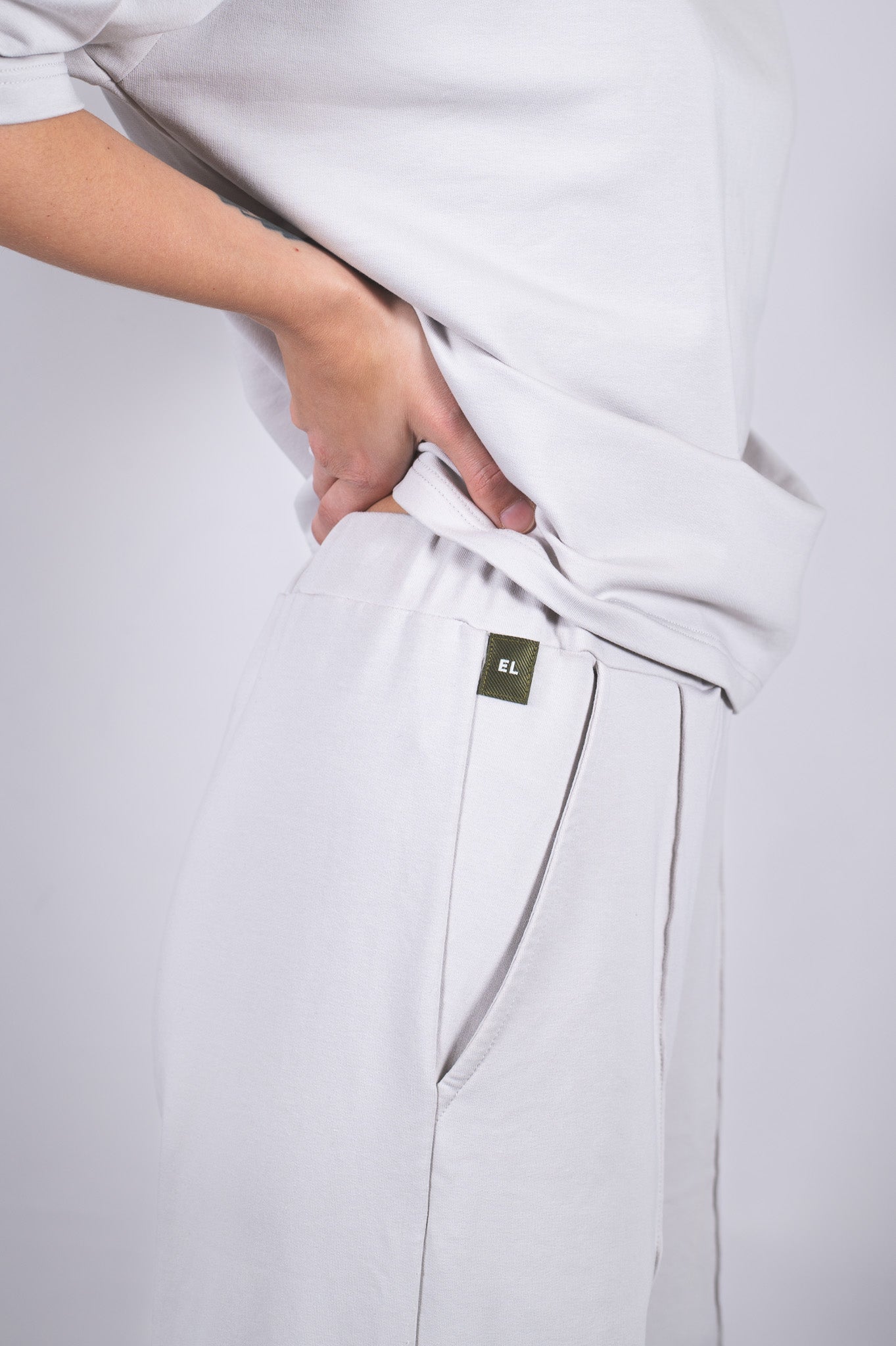 Dámské teplákové kalhoty wide-leg z biobavlny - Regular fit