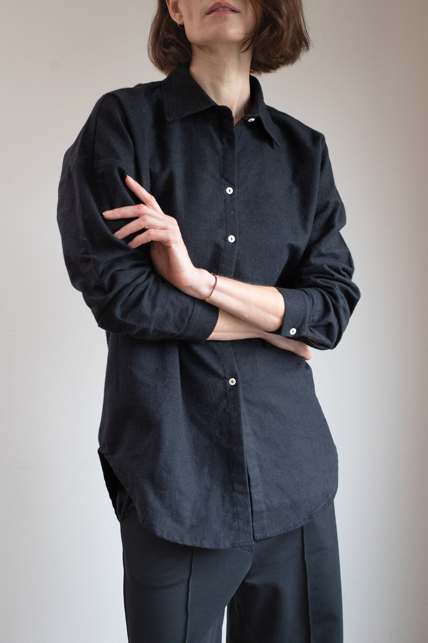 Dámska flanelová košeľa s golierom loose fit – Black