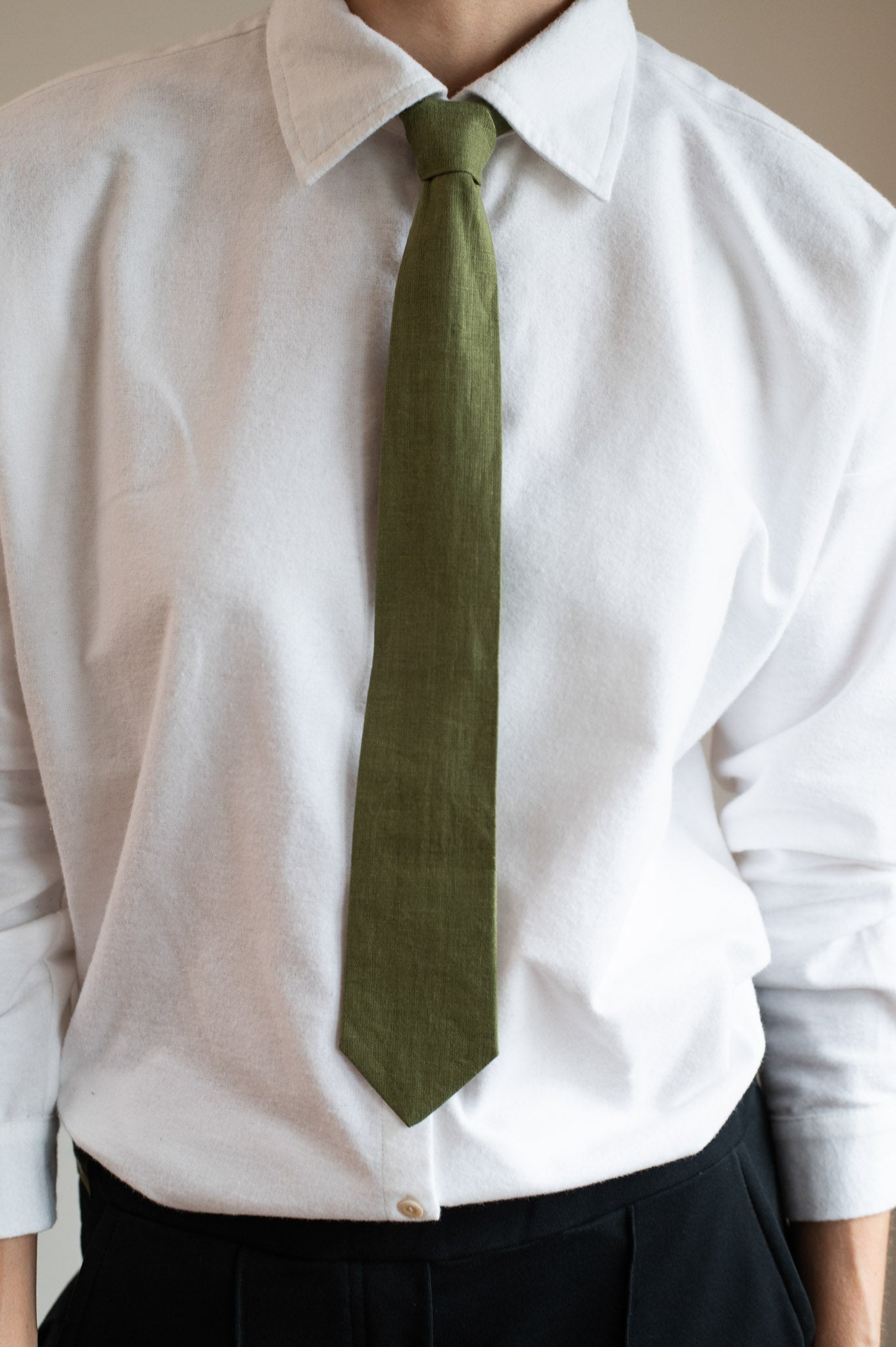 Damska koszula flanelowa z kołnierzykiem loose fit – White