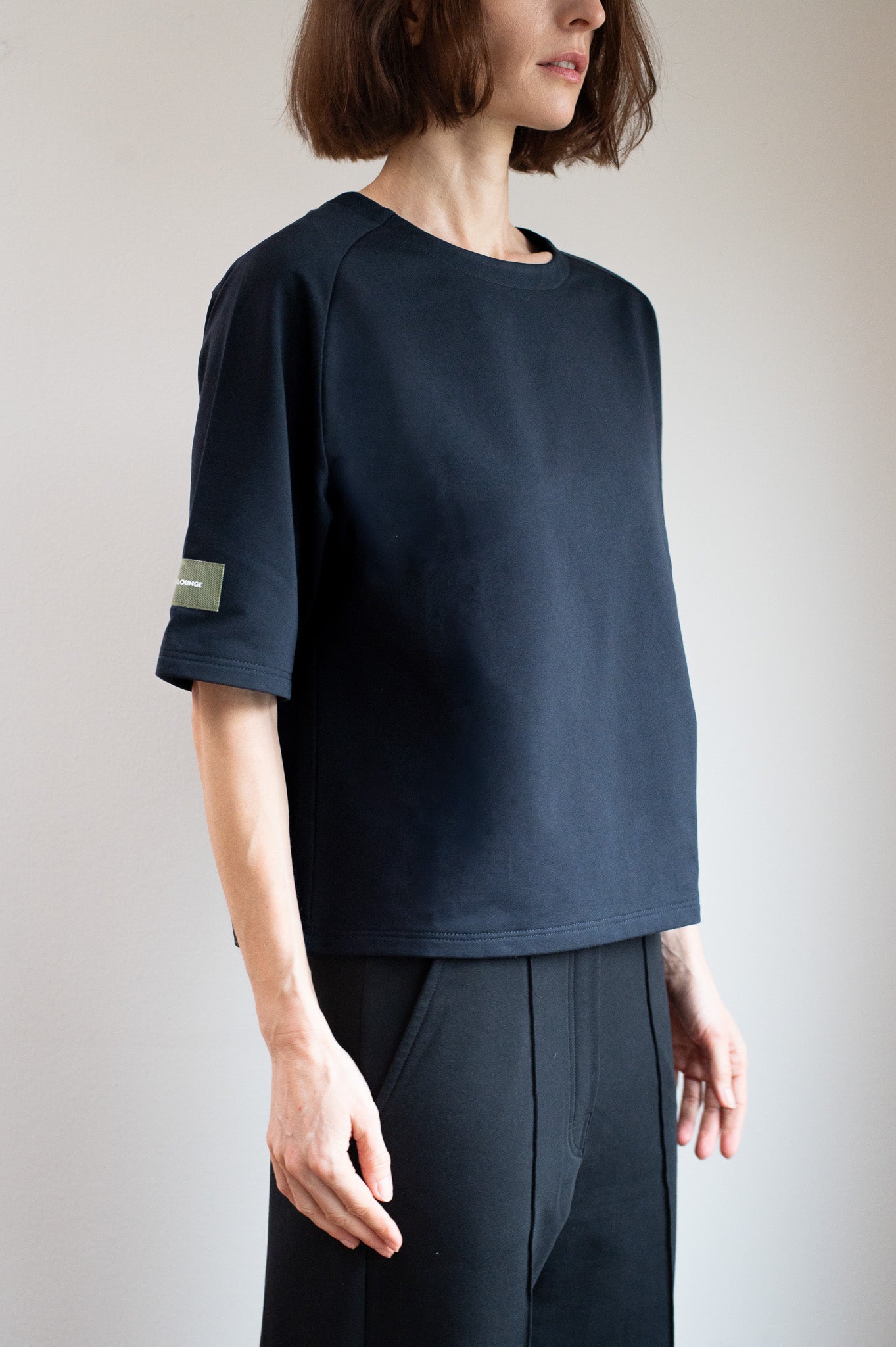 Dámske mikinové tričko z biobavlny - loose fit