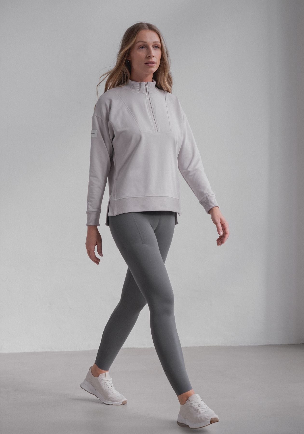 Dámska mikina Zip-up z biobavlny Pearl gray- loose fit