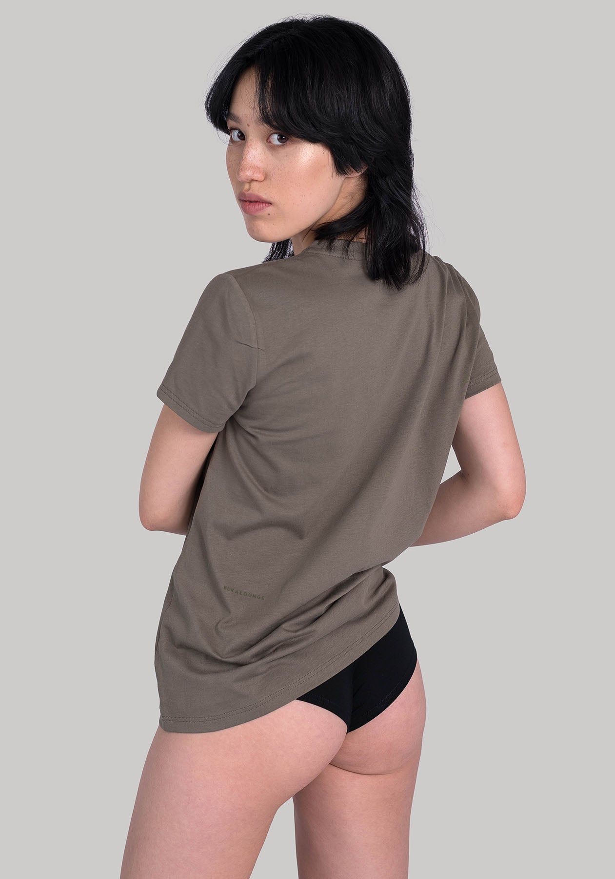 Women koszulka z bawełny organicznej Burnt olive tone-in-tone - ethically made Minimalist - regular