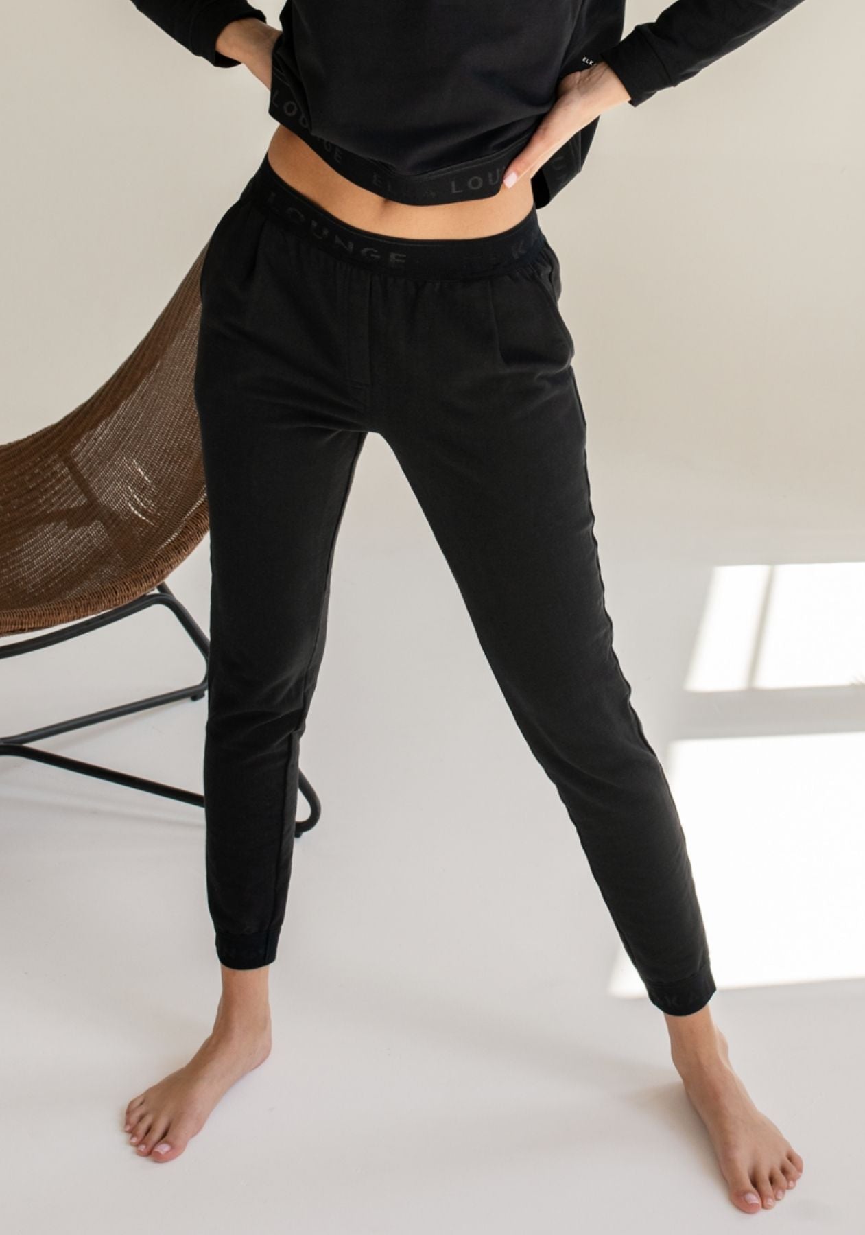 Women sweatpants organic cotton Black