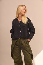 Women's organic cotton shirt with pleats - oversized